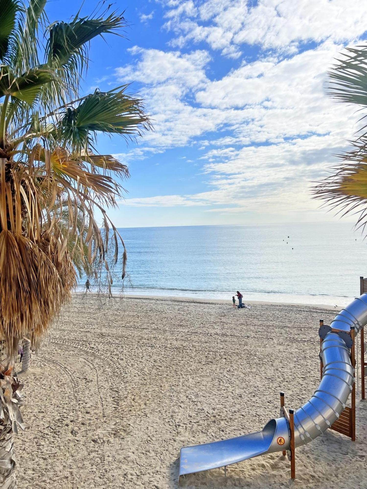 A 100 Metros De La Playa. Parking Gratuito Privado Apartment Alicante Exterior photo