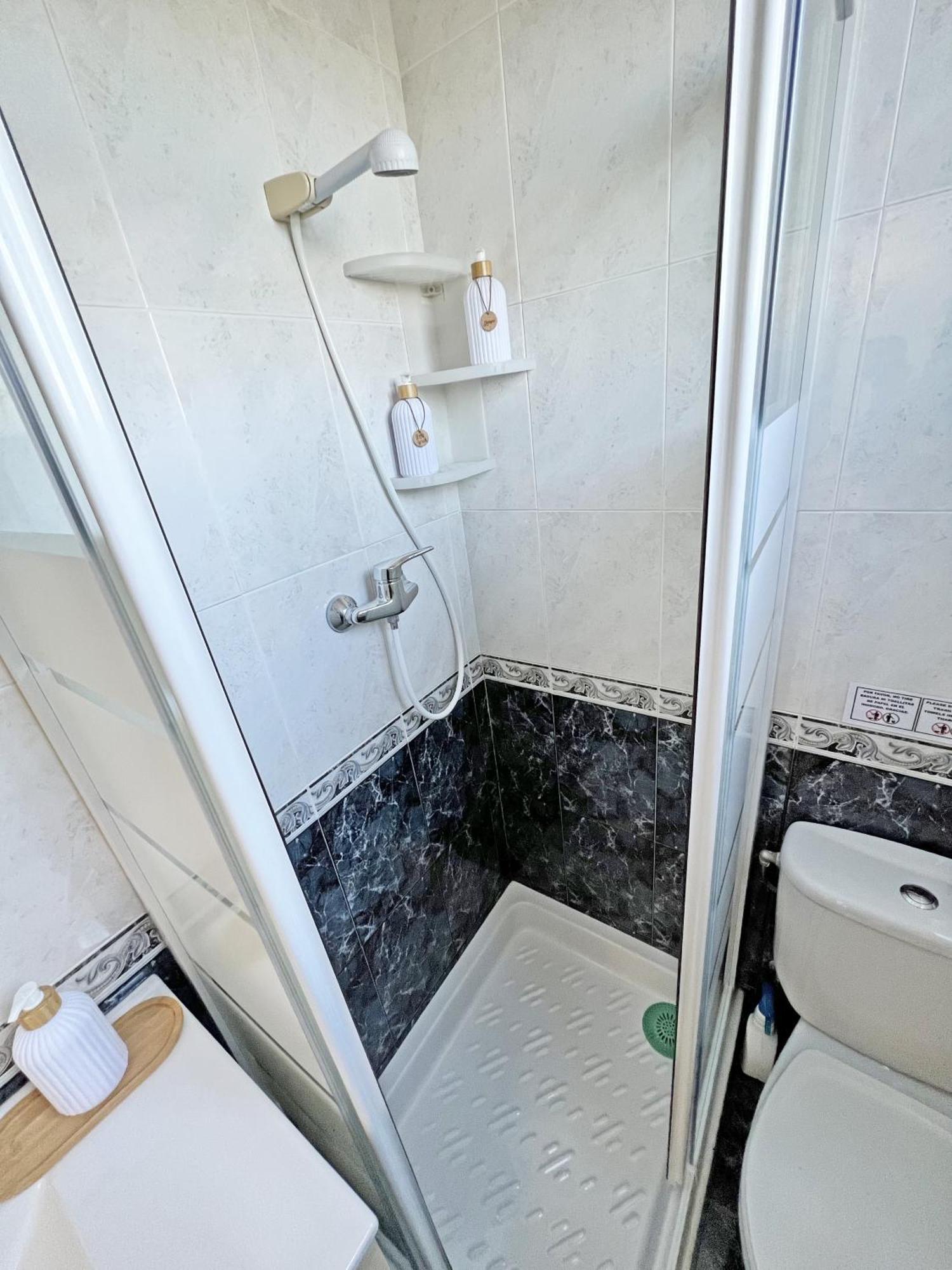 A 100 Metros De La Playa. Parking Gratuito Privado Apartment Alicante Exterior photo